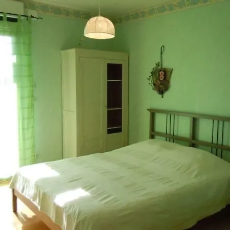 House Du Bedelat *